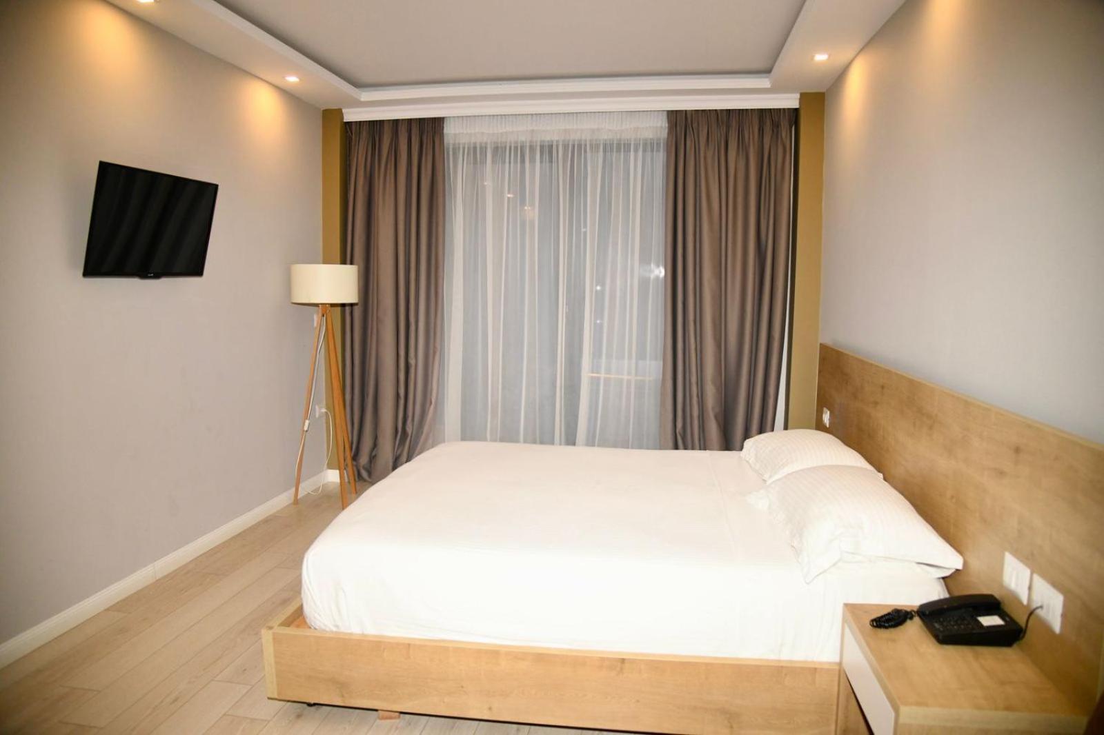 Amber Hotel Albania Spille Dış mekan fotoğraf